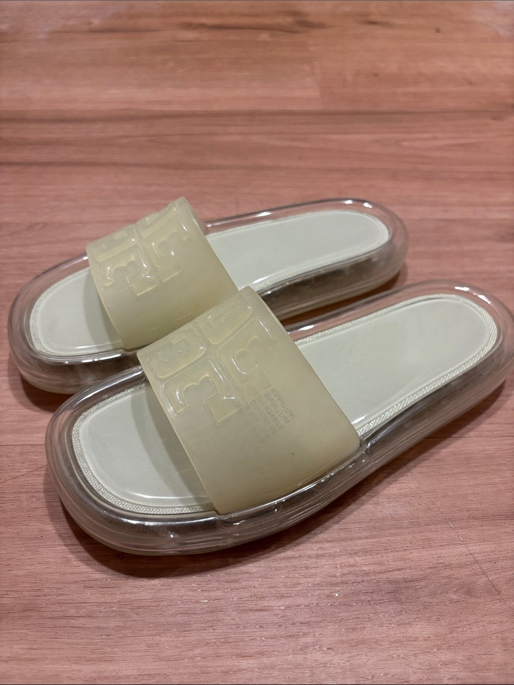 Tory Burch bubble jelly’s Clear Ivory Slide Sandals with Logo-Embossed Strap - Picture 3 of 3